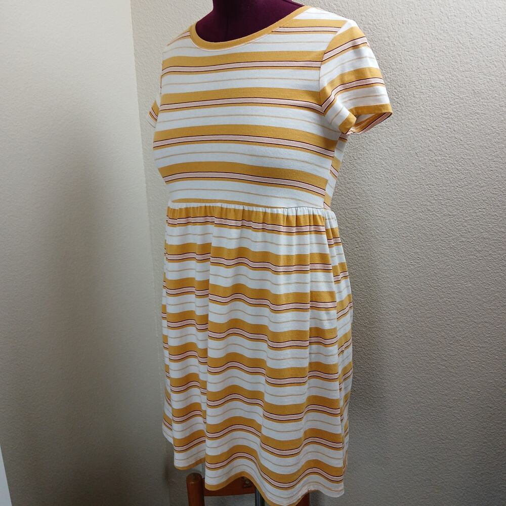 SO Simple Empire Tee Dress Juniors Medium yellow pink horizontal stripes Sslv